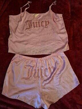 Juicy Couture Sleep Set